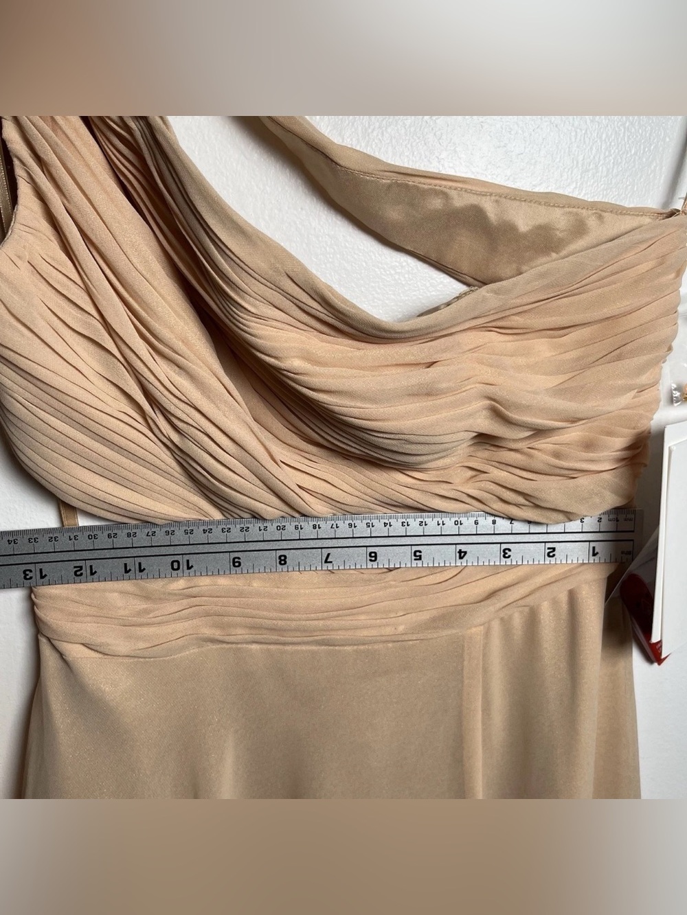 Mac Duggal One-Shoulder Gold Nude/Peach Evening Gown with Draped Bodice Size 8 - Picture 11 of 12
